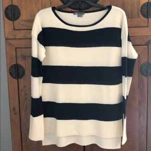 Vince lightweight striped sweater
